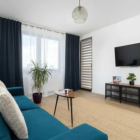 Διαμέρισμα Modern With Parking And Workspace By Renters *