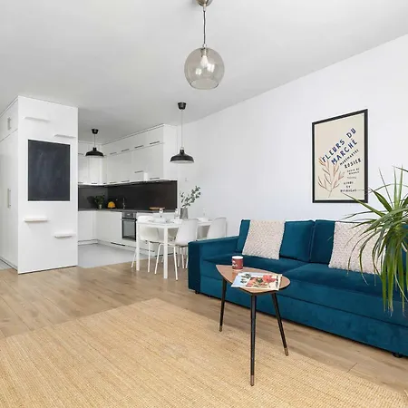 Modern With Parking And Workspace By Renters Διαμέρισμα